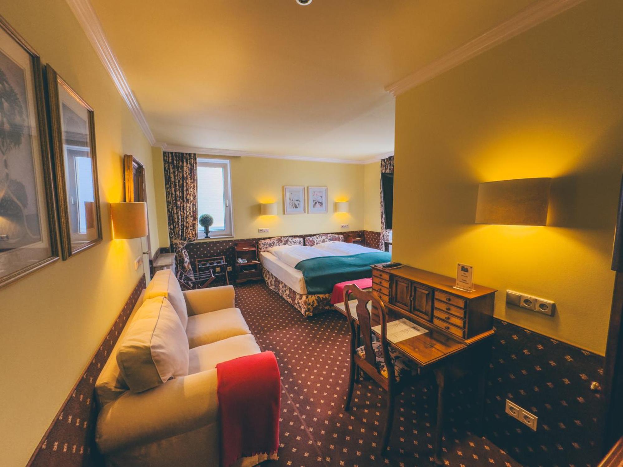 המבורג Hotel Mittelweg מראה חיצוני תמונה
